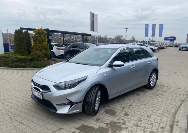 Kia Ceed cena 89900 przebieg: 15251, rok produkcji 2022 z Trzebnica małe 92